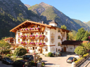 Гостиница Oberlechtaler Hof Boutique Hotel  Хольцгау